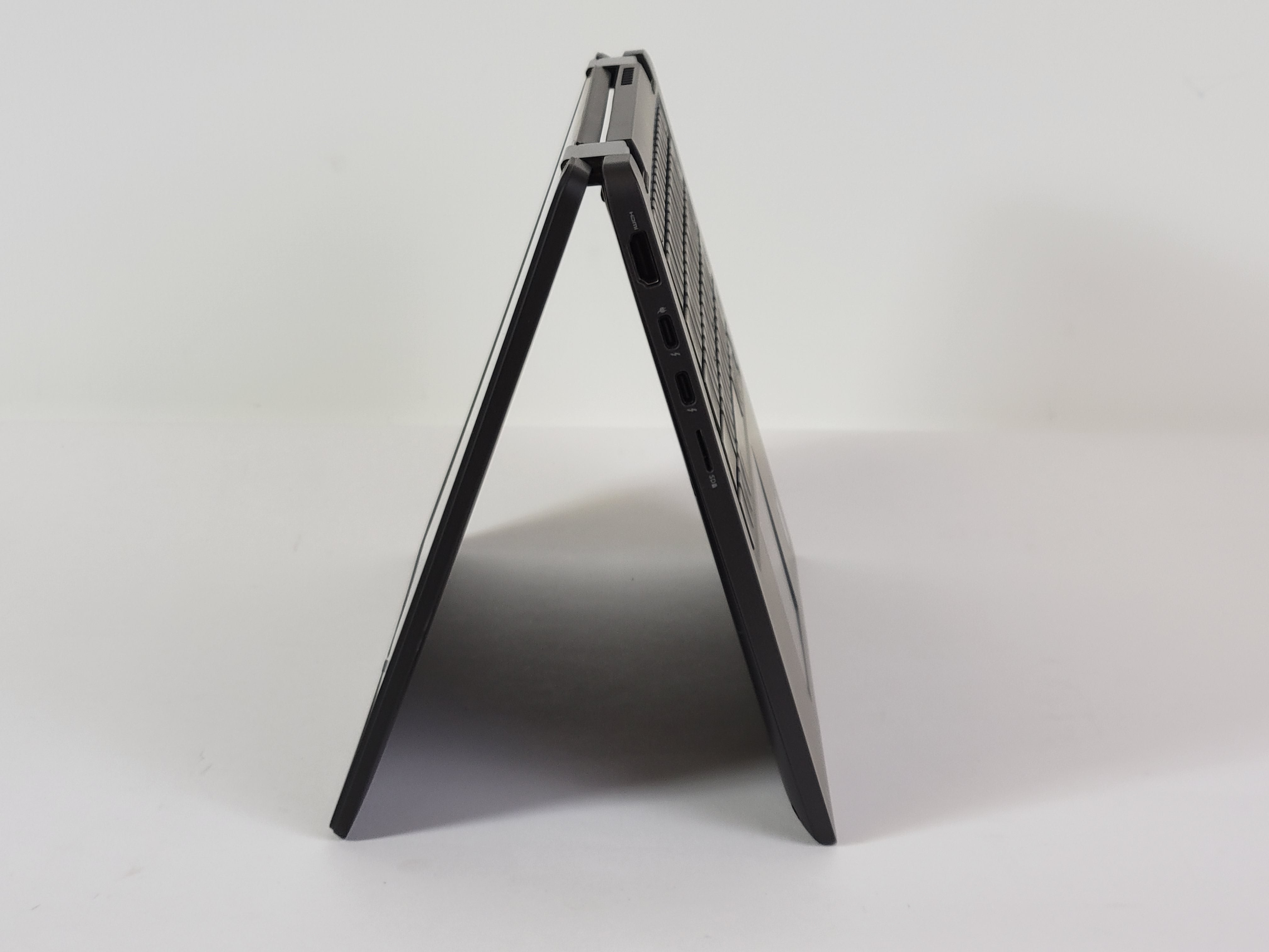 Dell Latitude 7310 Touch Screen Intel Core i5-10310U 1.7GHz 8GB RAM (integrated) 512GB SSD Windows 10 Pro