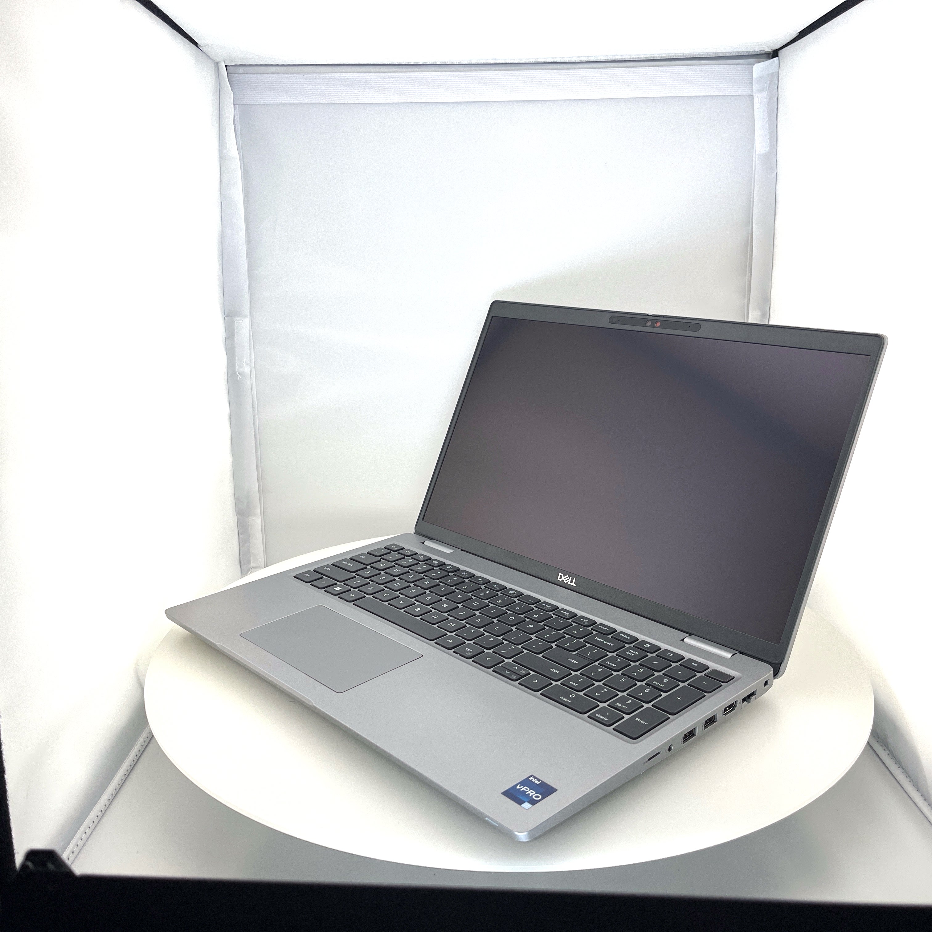 Dell Latitude 5531 i7-12800H(14 CORES) 4.8GHz(max) 16GB 512GB NVMe Win 10 Pro